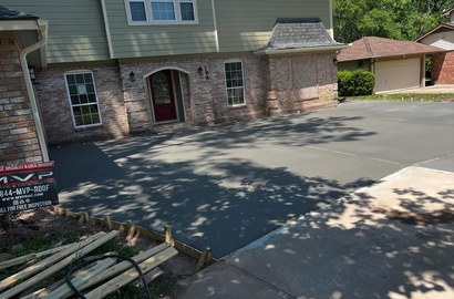 concrete curbs in Colorado Springs